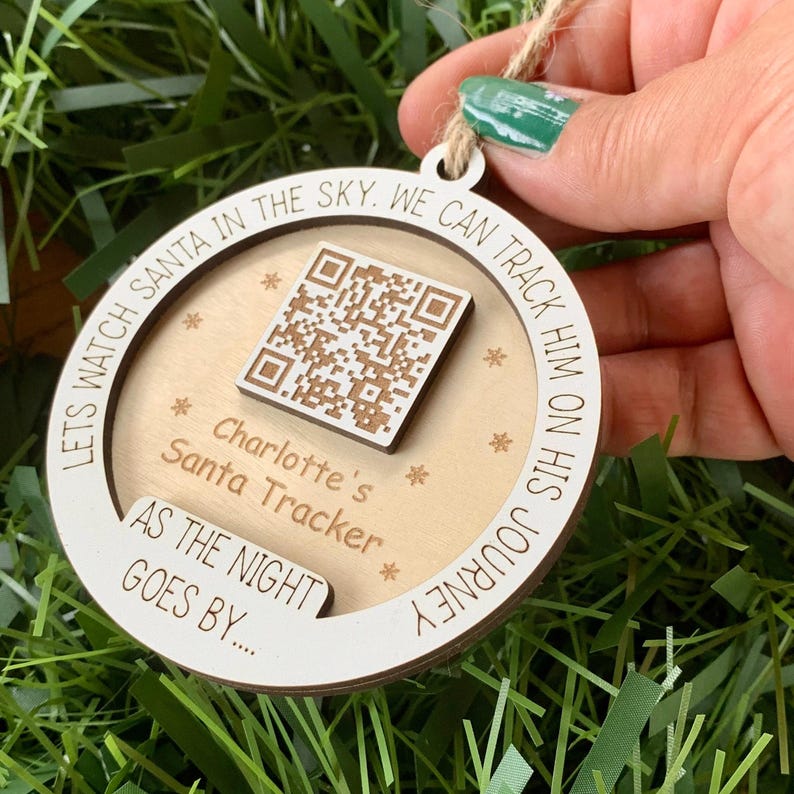 Santa Tracker, Reindeer Scan QR Code NORAD Tracker, Father Christmas