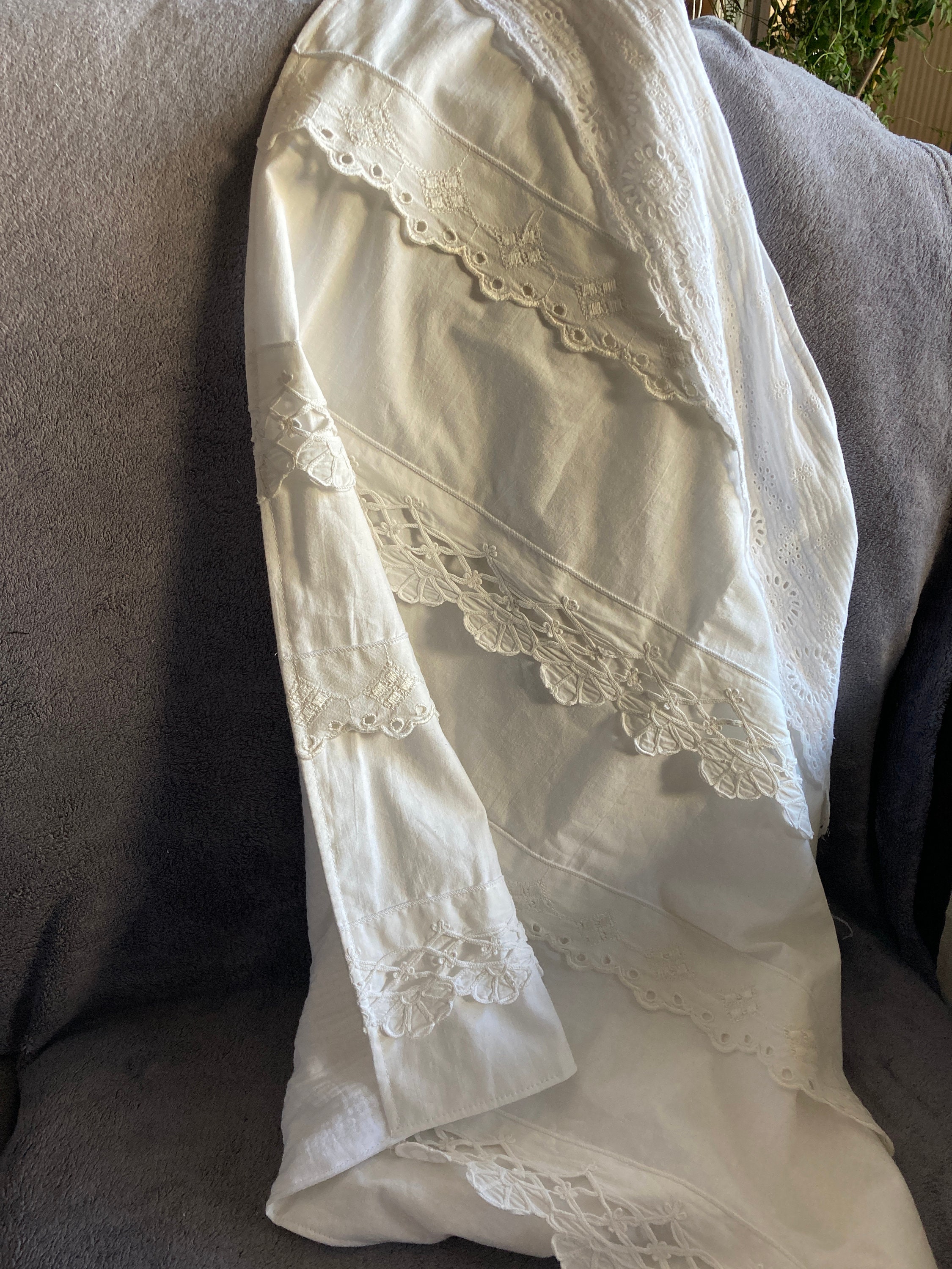 Couverture Baptême, Drap de Baptême, Blanc, Bleu, en Gaze Coton, Drap Ancien, Dentelle Blanche