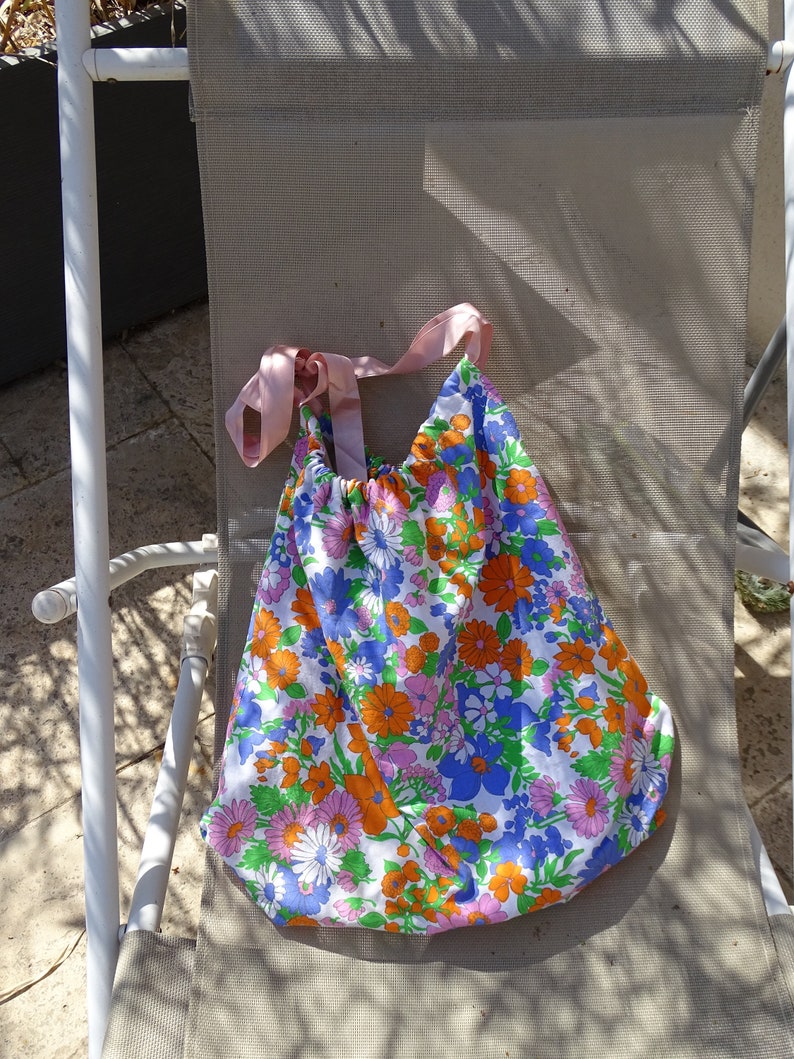 Flower mulicolor bag in cotton pink satin straps