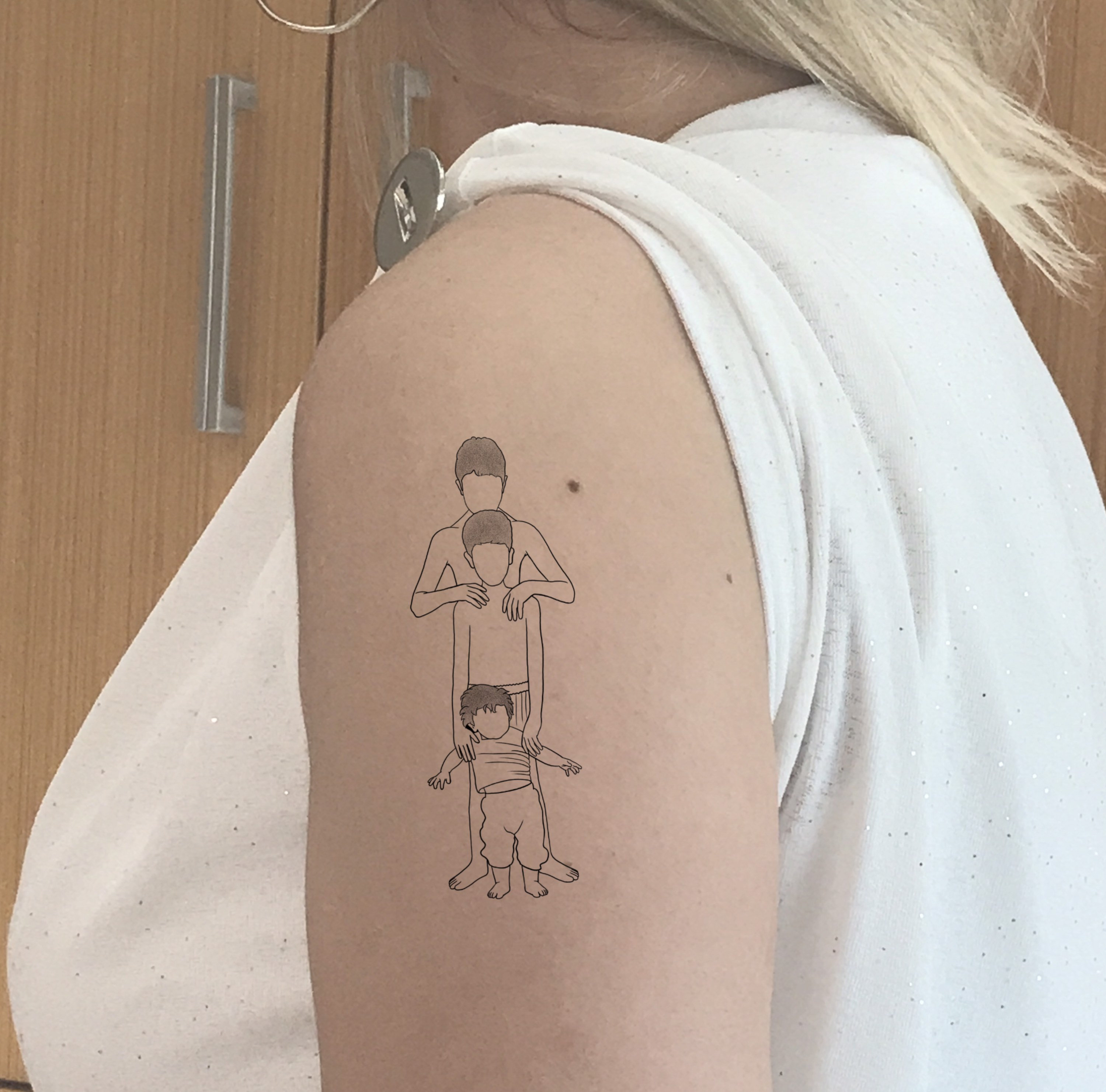 Custom Simple Outline Faceless Portrait Tattoo Design - Etsy Custom Simple Outline Faceless Portrait Tattoo Design - Etsy