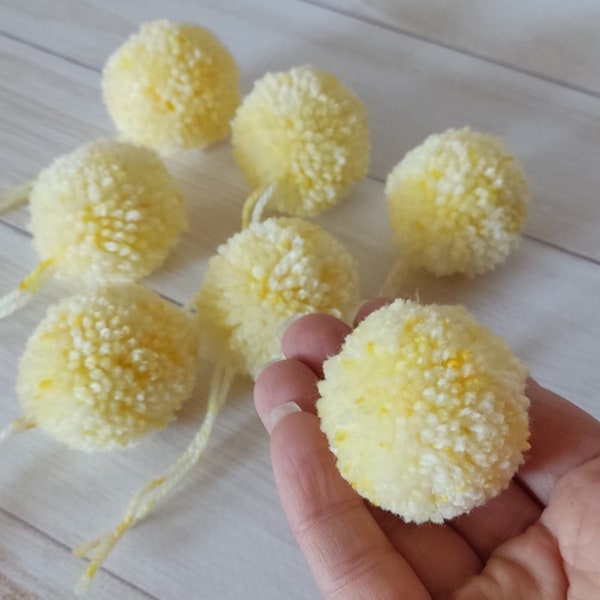 Diy pompom garland Light yellow handmade pompom Ball for diy kit decor Vegan yarn pom poms 1.75' Craft supplies