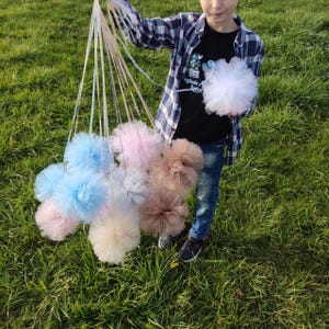 Large medium small and extra small white tulle pom poms balls party decoration round pompom for decor Tulle pompoms ball centerpiece