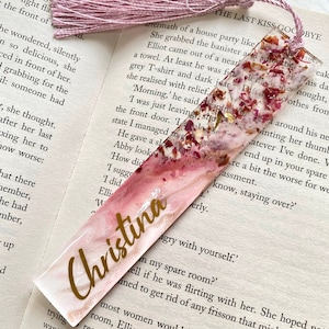 Personalised Resin Bookmark with dried rose flowers and gold leaf, Teacher retirement gift, thank you gift for English teacher, book club