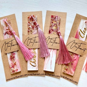 Resin Bookmark with dried rose flowers and gold leaf, Personalised bookmark, Pink unique gift for her, Book lover gift, Christmas gift idea