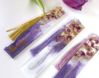 Lila Lesezeichen mit getrockneten Rosenblüten und Blattgold, personalisiertes Lesezeichen, einzigartiges Geschenk für sie, Buchliebhaber Geschenk, Kinder Party Gastgeschenke