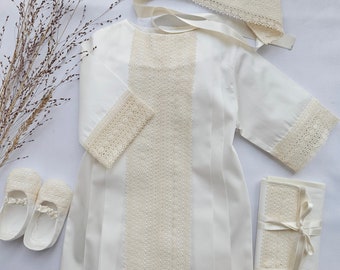 Robe de baptême pour bébé | Tenue de baptême |  Robe bébé garçon fille | Satin ivoire | Dentelle de lin