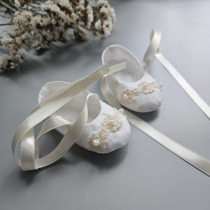 Christening Personalized Shoes Pearls Flowers Baby Girl Name Milky Color Booties Outfit Set Baptism Slippers Gifts Baptismal Birthday 6904