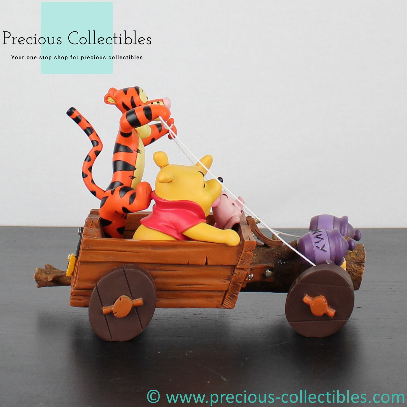 ビンテージのくまのプーさんピグレットティガーレース スタチュープーさん