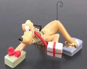 Extremely rare! Pluto porcelain sculpture by Stefan Lindahl. Walt Disney Christmas Figurine.