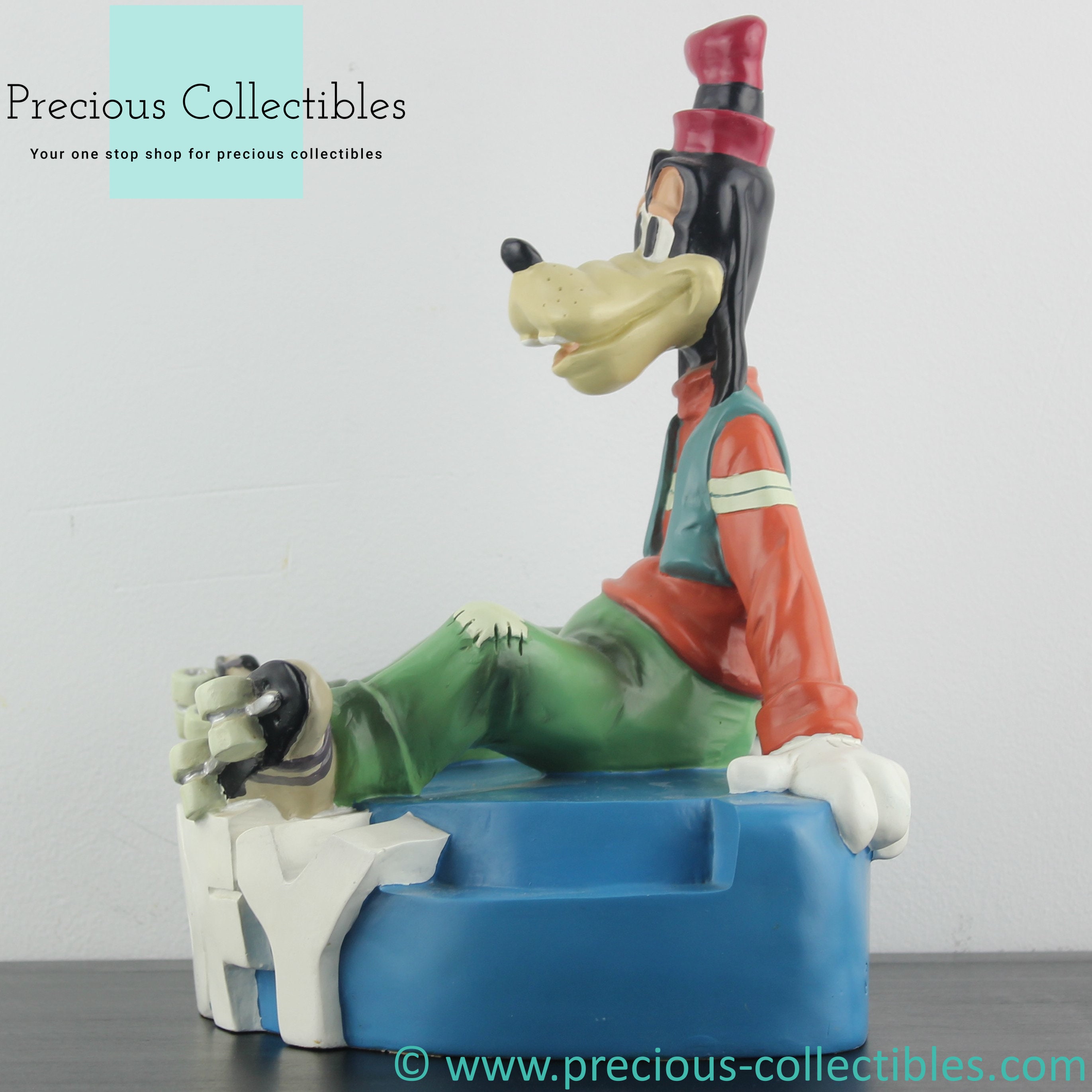 Extremely Rare! Vintage Goofy on His Skates Statue. A Walt