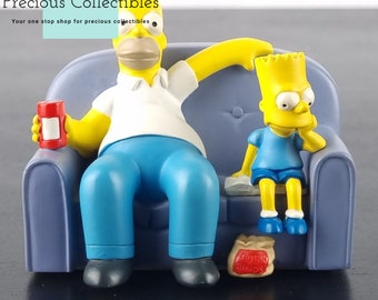 Extremely rare! Vintage Bart and Homer Simpson statue. Produced by Demons and Merveilles in the 1990's. Fox collectible.