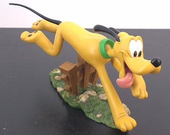 Extremely rare! Vintage Pluto statue. Produced in the 1990s. Vintage Walt Disney statue. Buy now. Free Global Shipping.