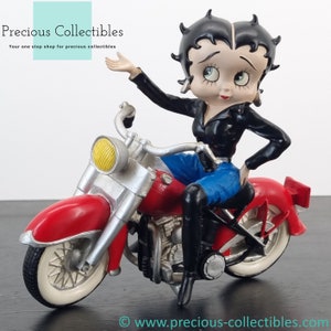 Extremely rare! Vintage Betty Boop on a motor collectible statue.
