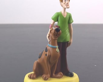 Extremely rare! Vintage Scooby-Doo and Shaggy figurine. Dates back to 2006. Made from resin. Free global shipping.