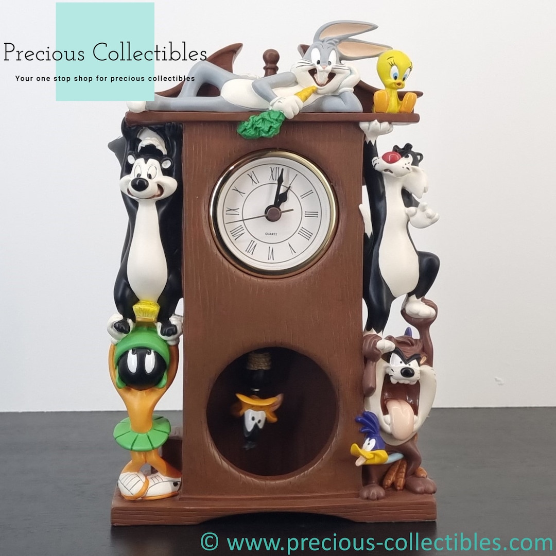Lps Clock Extremely Rare! Vintage Looney Tunes Wall Clock. Made From Resin and ...