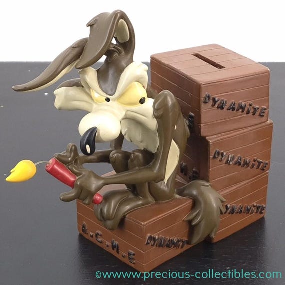 Extremely Rare! Vintage Wile E. Coyote Money Box. A Must Have Wile