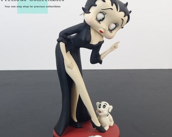 Extremely rare! Vintage Betty Boop with Pugsley by David Kracov. King Features collectible. Limited Edition of only 3.000 pieces worldwide.