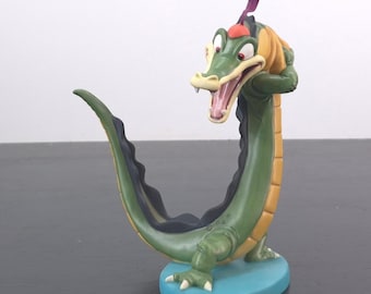 WDCC ベン・アリ・ゲーター - ファンタジア - ウォルト・ディズニー・クラシックス・コレクション - 世界中へ送料無料。オリジナルボックスと証明書付き。ひび割れなし。