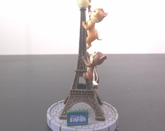 Extremely rare! Vintage Chip and Dale statue. Dates back to 1992 (Opening year Disneyland Paris). Climbing the Eiffel Tower.