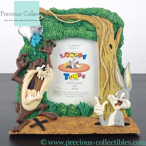Extrêmement rare ! cadre photo vintage Bugs Bunny et le Diable de Tasmanie. Produit par Figi Graphics sous licence de Warner Bros. Looney Tunes.