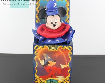 ¡Extremadamente raro! Muñeco sorpresa vintage de Mickey Mouse "El aprendiz de brujo". Fabricado por Enesco para Walt Disney.