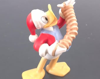 Extremely rare! Donald Duck porcelain sculpture by Stefan Lindahl. Walt Disney Christmas Figurine.