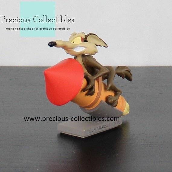 Wile E Coyote On His Rocket Demons And Merveilles Warner Etsy Wile E Coyote On His Rocket Demons And Merveilles Warner Etsy