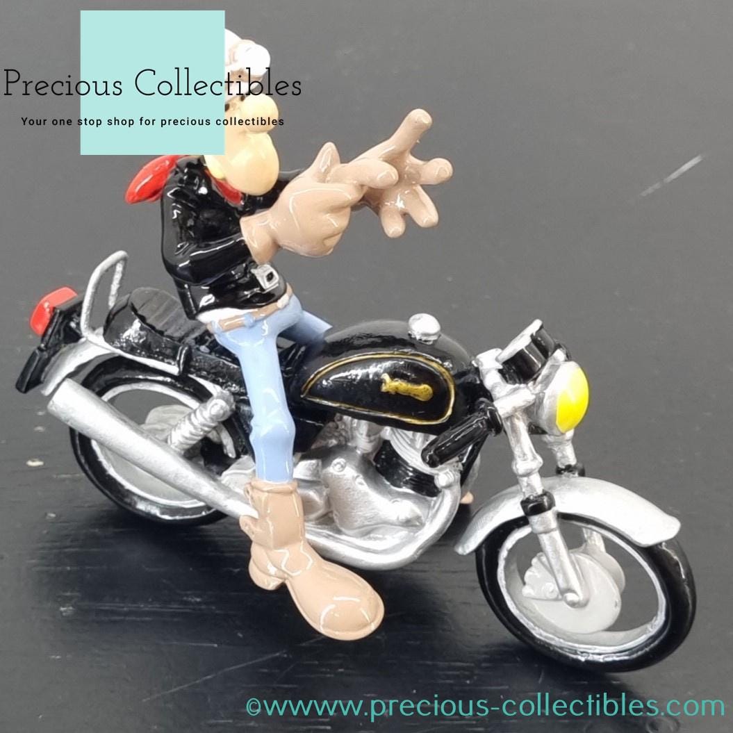 DEMONS & MERVEILLES MILO MANARA スノードーム DEMONS & MERVEILLES MILO MANARA スノードーム