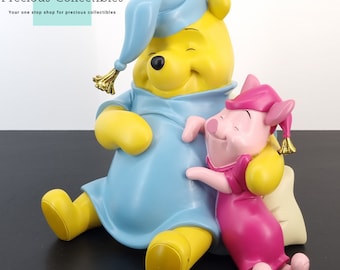Extremely rare! Vintage Winnie the Pooh with Piglet collectible statue. Produced in the 1990's. Disneyana collectible. Walt Disney