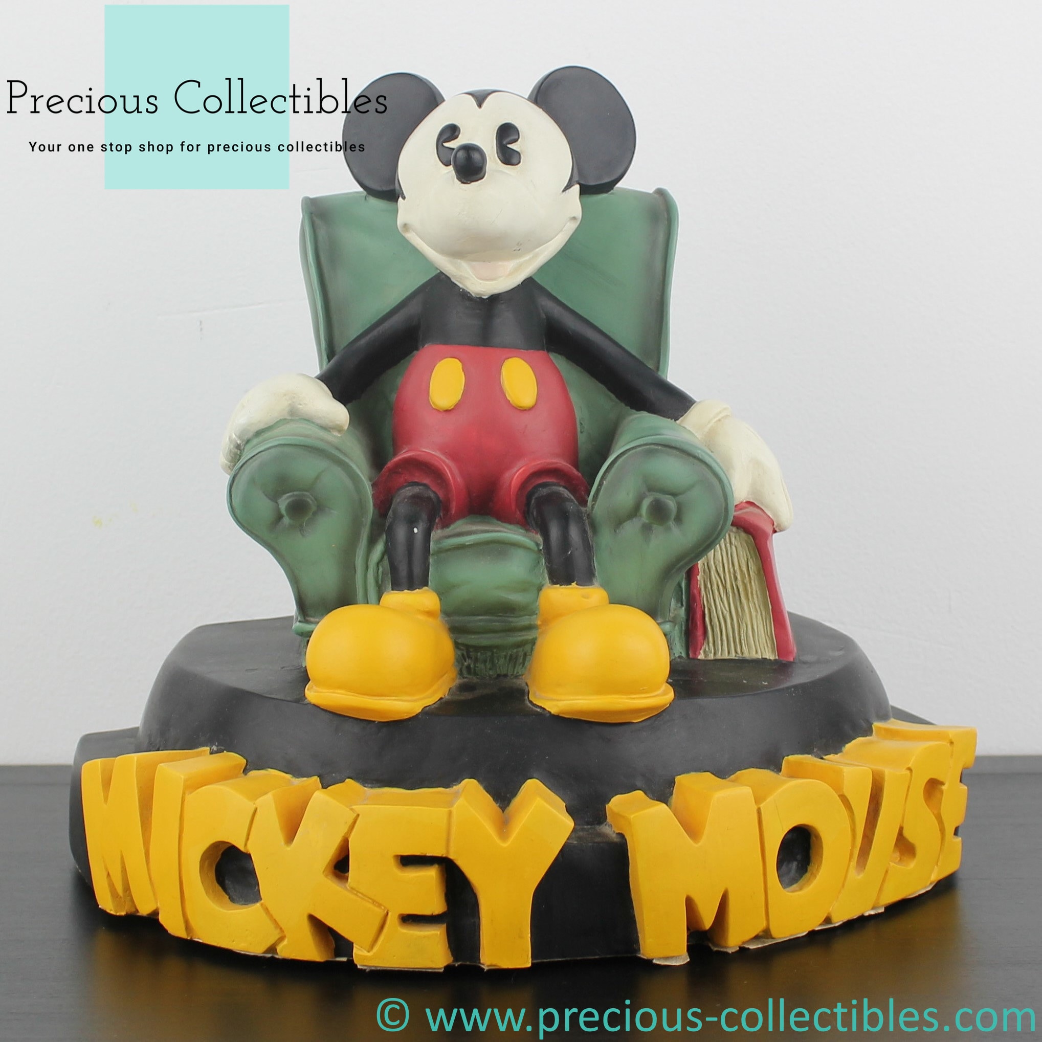 非常に珍しい！読書用の椅子に座るミッキーマウスのビンテージ像