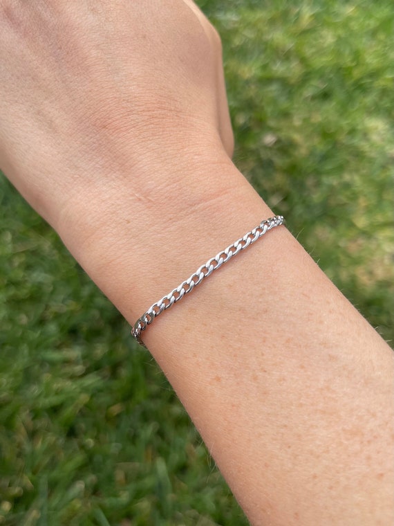 Baby Curb Stainless Steel Chain Bracelet Chucky Chains Simple Dainty Everyday Bracelet For Him For Her Unisex Body Jewelry Unique