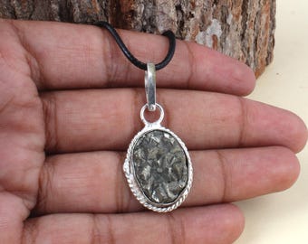 Ruwe pyriet edelsteen hanger ketting, helende steen