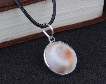 Gomti chakra-hangerketting voor mannen en vrouwen, natuurlijke heilige schelpsteensieraden, spirituele gelukshanger