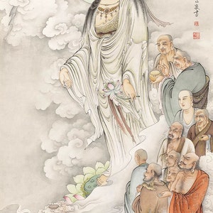 Op de afbeelding: Een traditionele Chinese schildering die een vrouwelijke godheid in witte gewaden afbeeldt die een lotusbloem vasthoudt. Ze wordt omringd door wolken en andere figuren, waaronder een draak. De schildering is gemaakt in een delicate stijl met zachte kleuren.