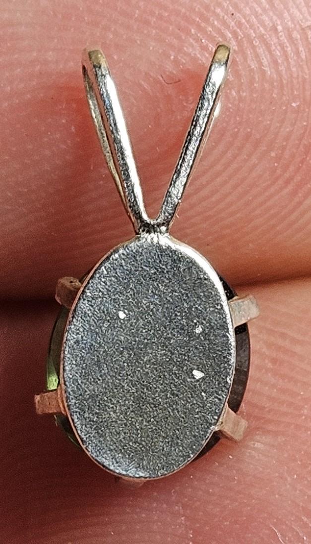 Pendentif Saphir Vert 18 Carats - Argent 925 - Coussin Chauffé - Certifié
