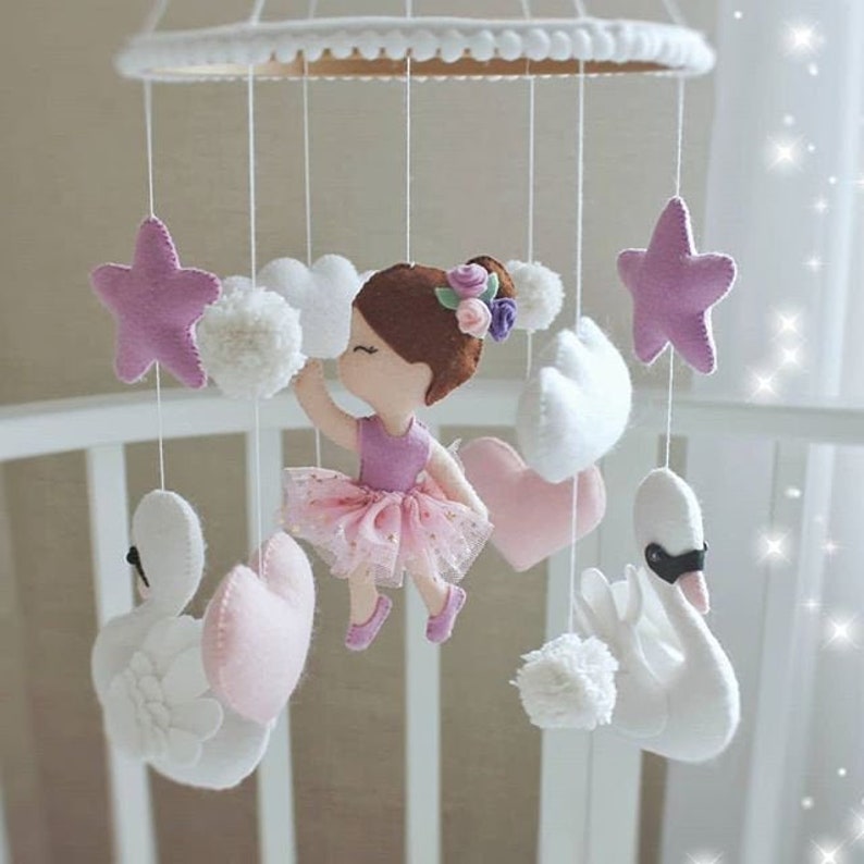 Handmade Felt Nursery Decoration Beautiful Baby Gift Cloud Cot Mobile