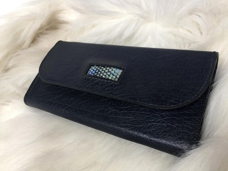 Natural leather wallet with jewelry enamel accent Natural leather wallet with jewelry enamel accent