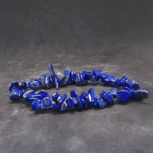 Lapis Lazuli Chip Semi-Precious Gemstone Bracelet (includes free gift bag) (Crystal / Healing)