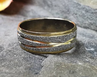 Stainless Steel Ring Etched Diamond Dust Effect Sparkly Size R