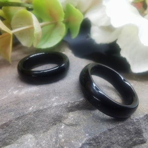 Plain Jet Black Natural Agate Rings, 6mm Wide, Various Sizes