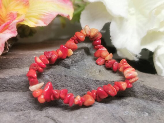 Coralite Chipped Semi-Precious Gemstone Bracelet
