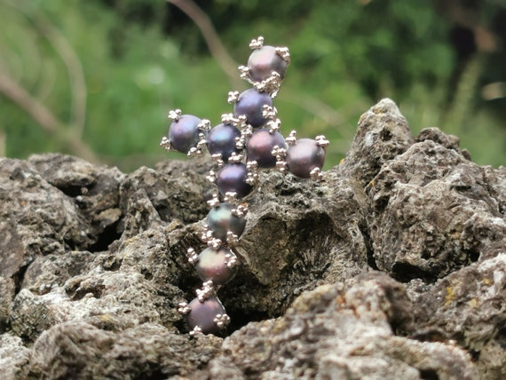 Pearl Cross Shaped Pendant / Brooch / Pin. Genuine Cultured Black Pearls set in Sterling Silver. Pendant or Brooch/Pin.