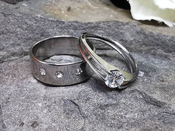 Stainless Steel Rings Various Styles, Sparkly, Diamante, Crystal. UK Size O