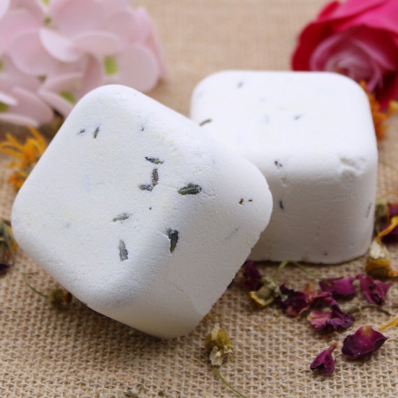 Aromatherapy Shower Steamer 80g - Deep Sleep - Lavender and Mandarine - Reusable Packaging / No plastic