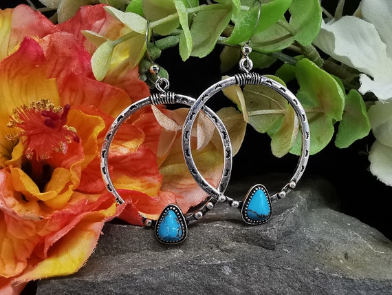 Blue Faux Turquoise set in Silver coloured nickel-free metal earrings.