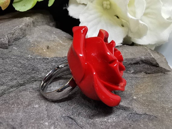 Plastic rose ring clearance