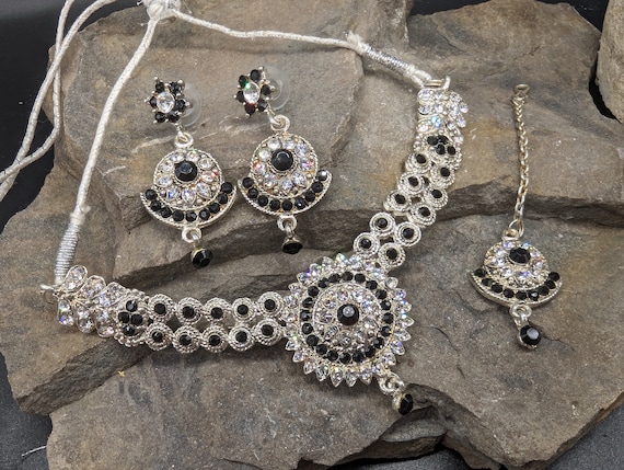 Indian Style Adjustable Necklace, Earrings, Maang Tikka. Silver Coloured Metal, Set with Black and Clear Crystals.
