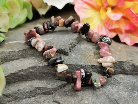 Rhodonite Chip Semi-Precious Gemstone Bracelet (Crystal / Healing)