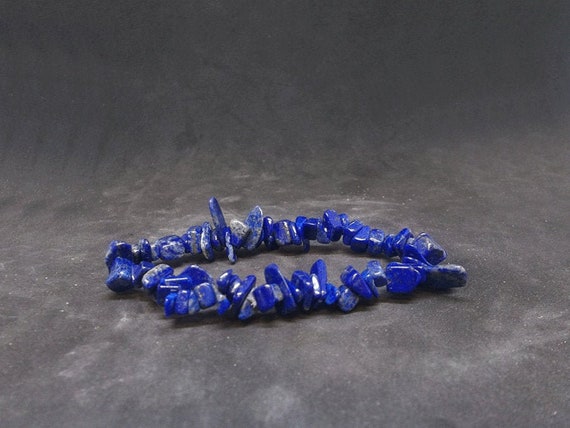 Lapis Lazuli Chip Semi-Precious Gemstone Bracelet (includes free gift bag) (Crystal / Healing)