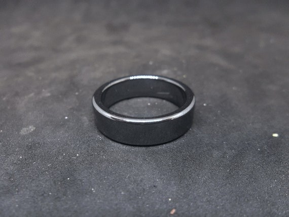 5mm High Flat Hematite / Haematite Semi-Precious Gemstone Ring (Crystal / Healing) 2mm thick.